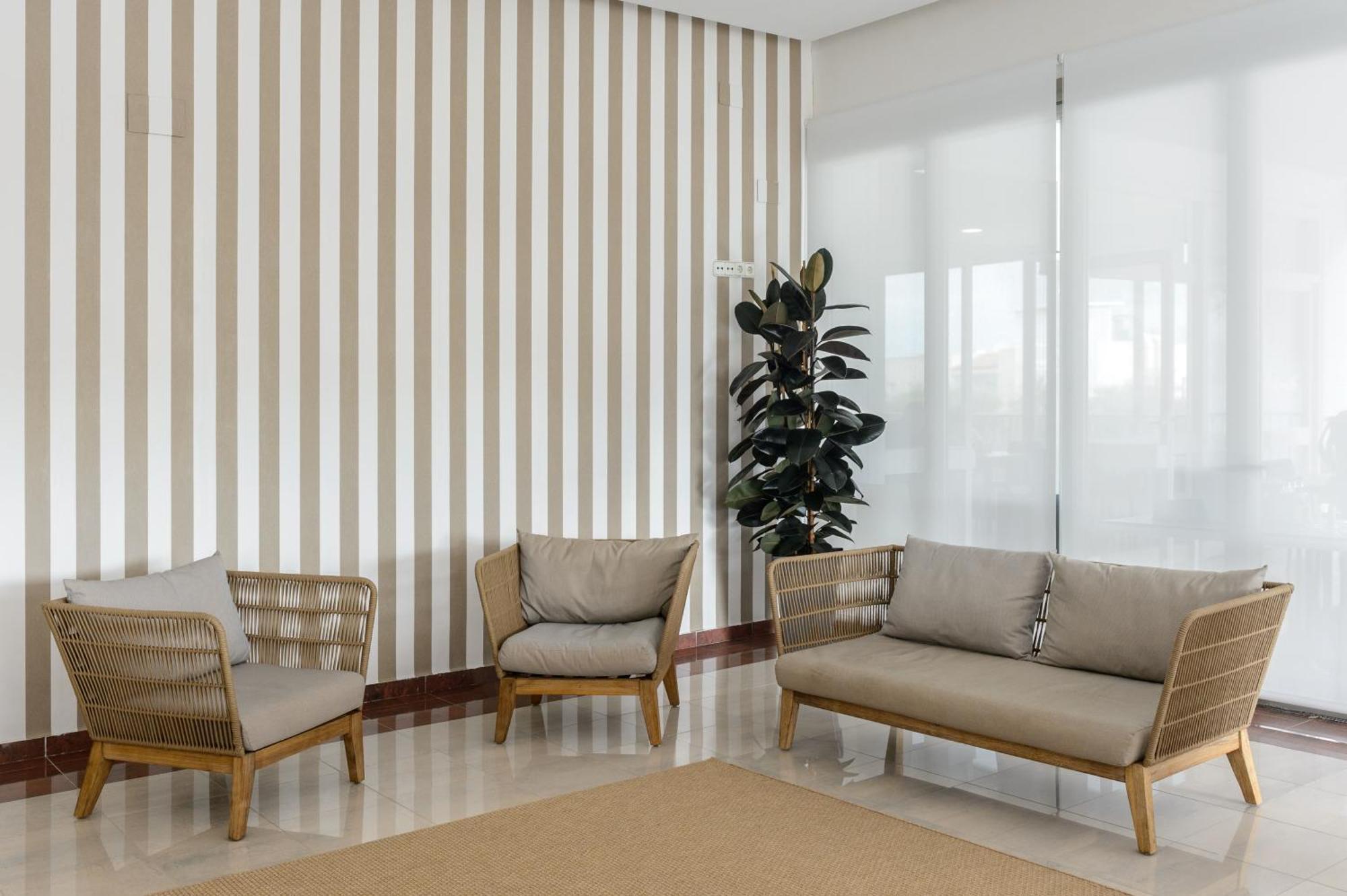 Hotel Vibra Riviera Sant Antoni de Portmany Dış mekan fotoğraf