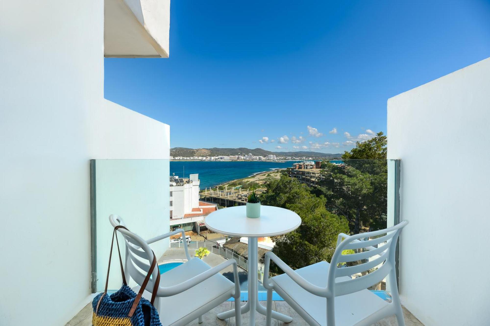 Hotel Vibra Riviera Sant Antoni de Portmany Dış mekan fotoğraf