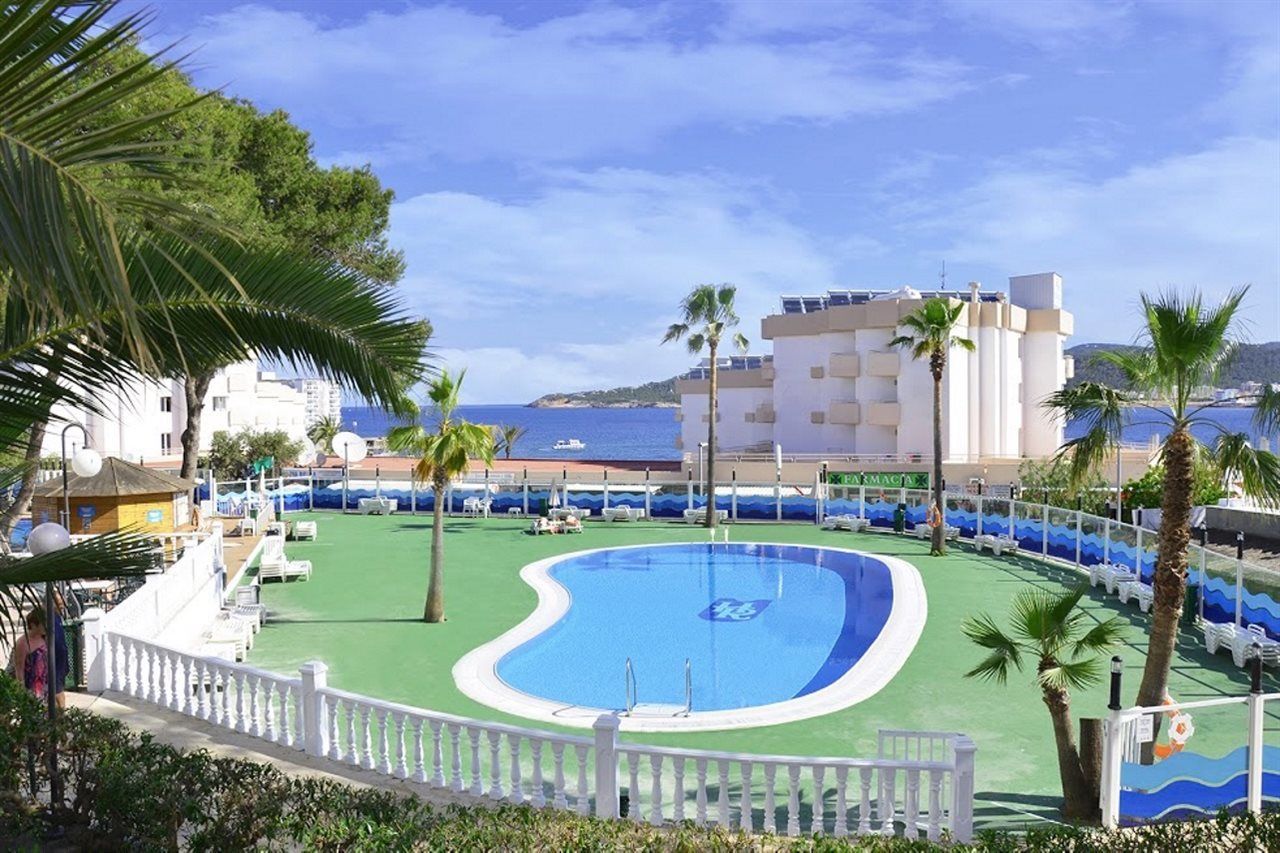 Hotel Vibra Riviera Sant Antoni de Portmany Dış mekan fotoğraf